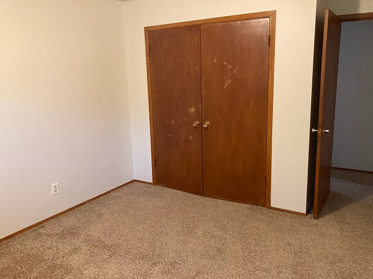 3811 S 35th St #225 — Photo 9