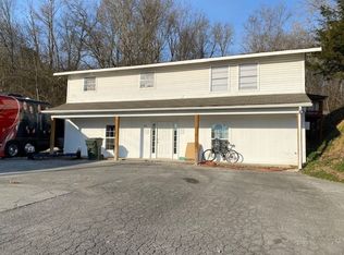 709 Old Knoxville Hwy UNIT A, Sevierville, TN 37862