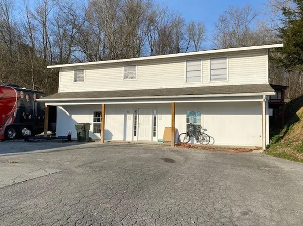 709 Old Knoxville Hwy Unit A, Sevierville, TN 37862