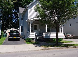 98 Asbury St, Rochester, NY 14620