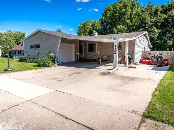 1506 Fremont St, Marshalltown, IA 50158