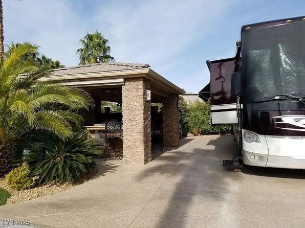 8175 Arville St #130, Las Vegas, NV 89139