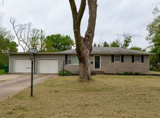 3523 Hyman Dr, Decatur, IL 62521