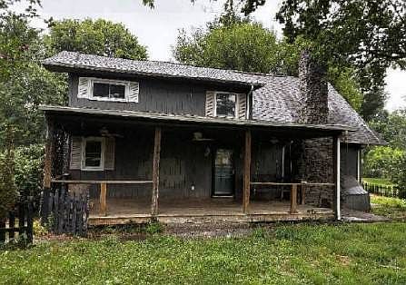 4th image of 5231 Lexington Rd