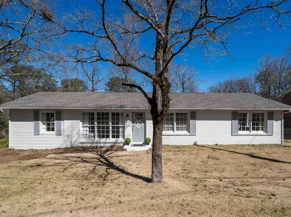 8126 Douglas Ave, Leeds, AL 35094