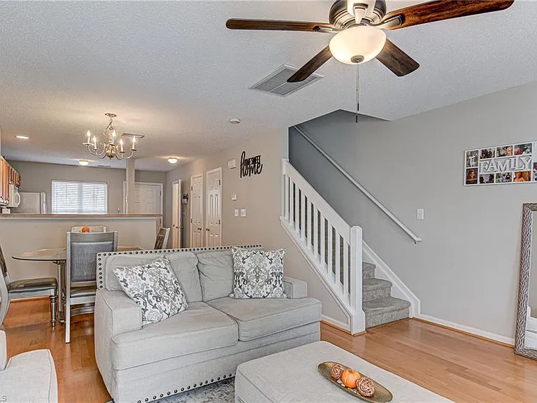 3030 Kensington Pl — Photo 7