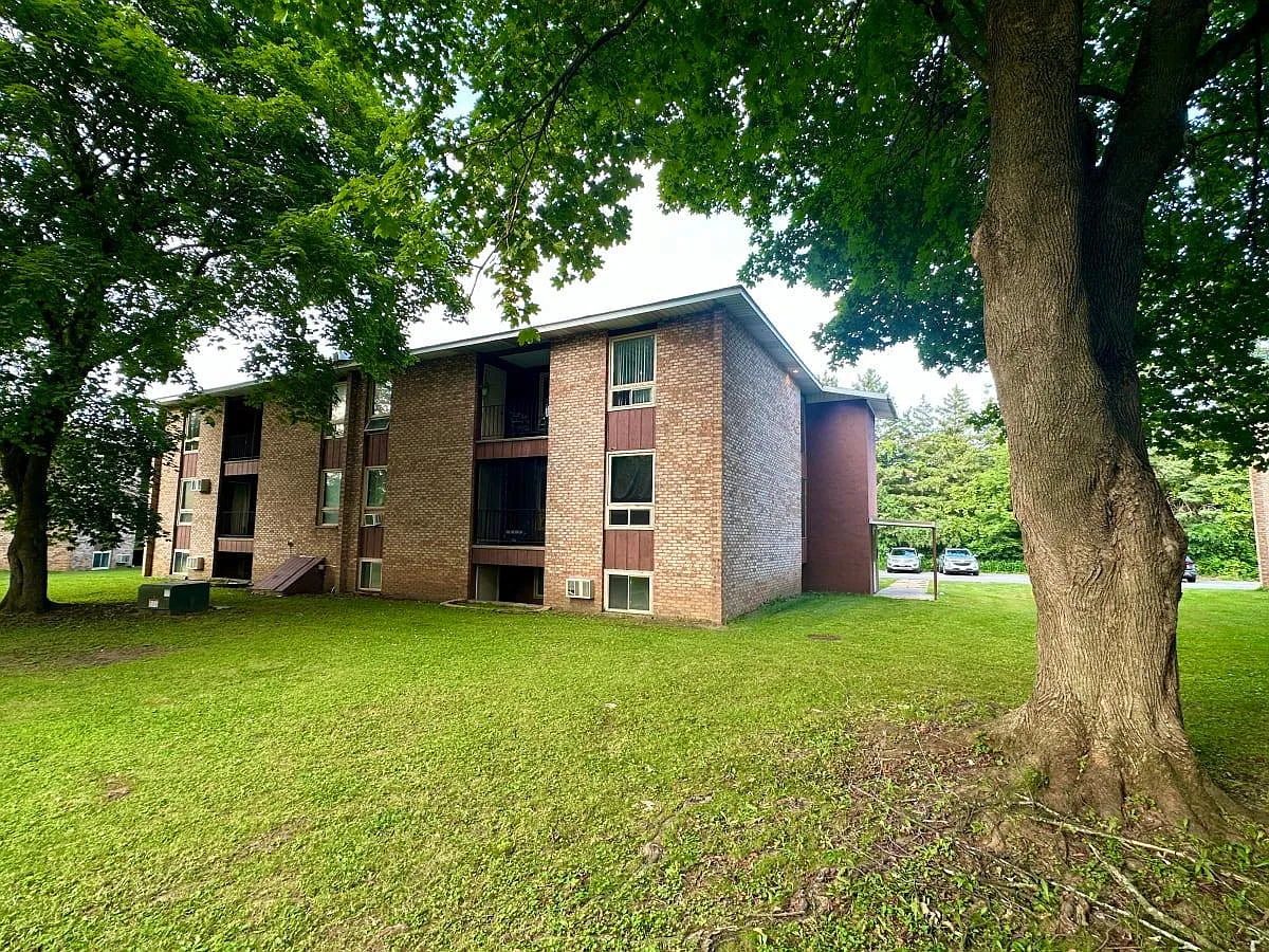 Hartford Mills Apartments — Photo 1