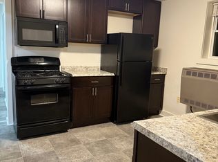 91 4th St #3, Turners Falls, MA 01376