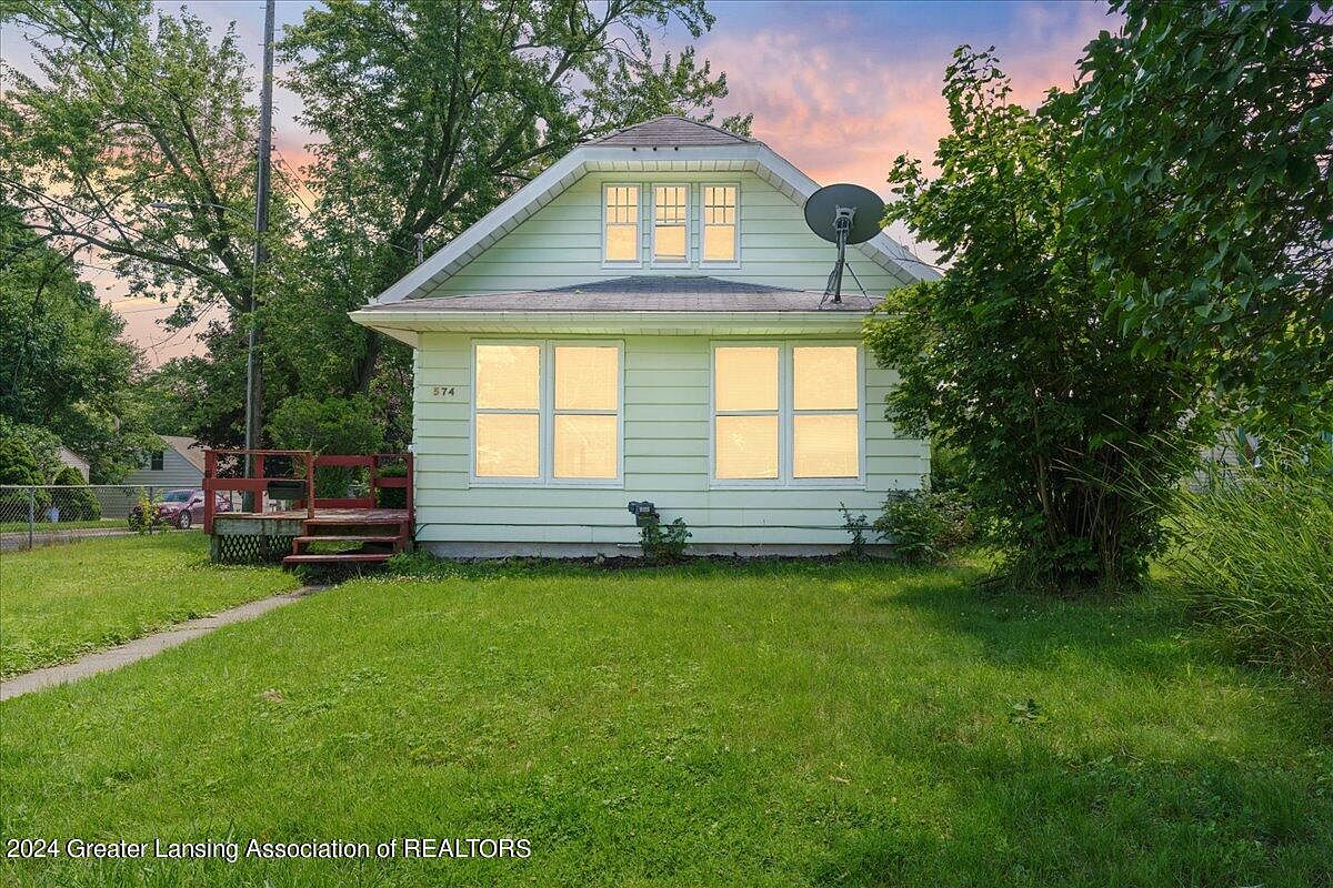 574 Tisdale Ave, Lansing, MI 48910 Zillow