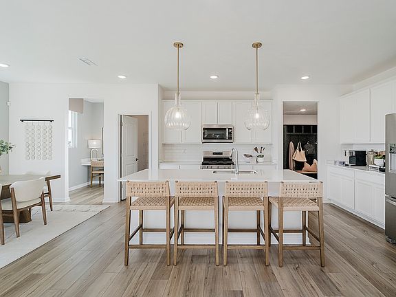7th image of this home
