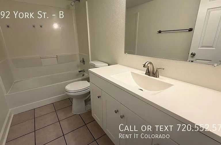 4692 York St #B — Photo 14