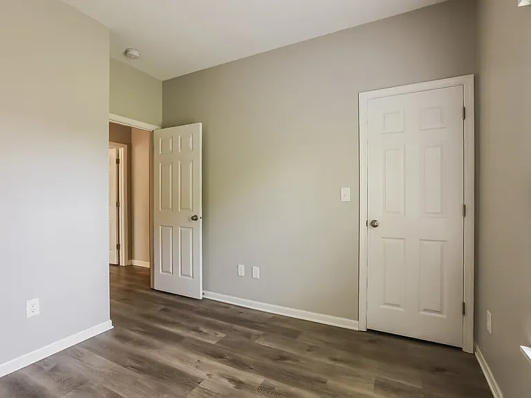 7150 Parklake Pl — Photo 11