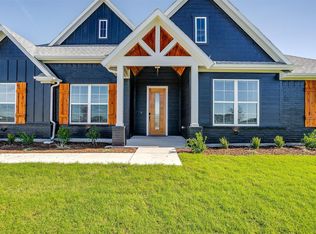 10670 Winter Wheat Ln, Venus, TX 76084