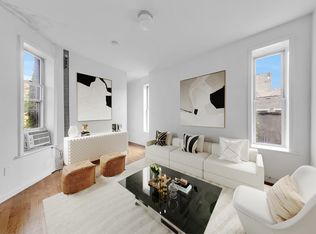 205 W 20th St #4, New York, NY 10011