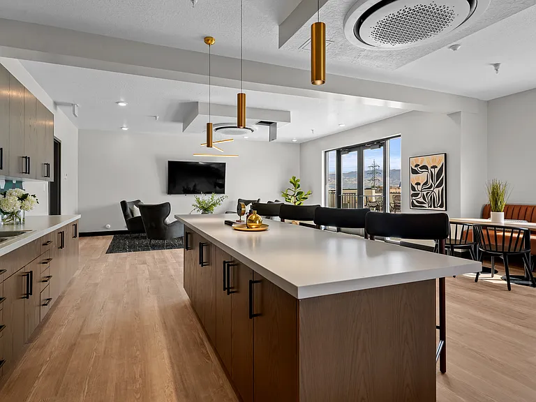 Decker Station Apartments — Photo 7