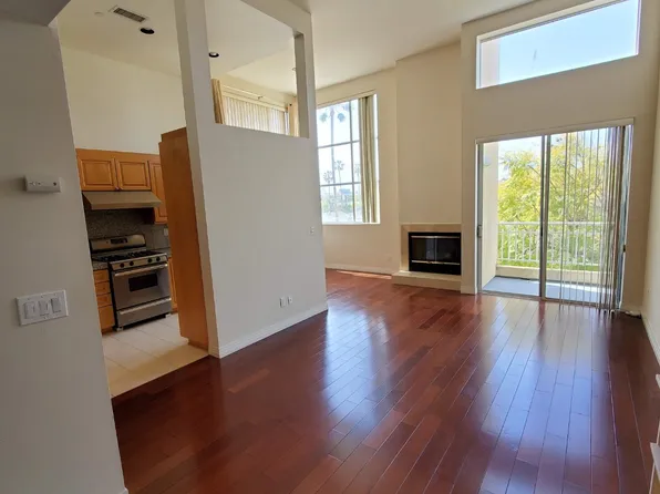 Skyler Place, 424 S Holt Ave #45a42eecf, Los Angeles, CA 90048