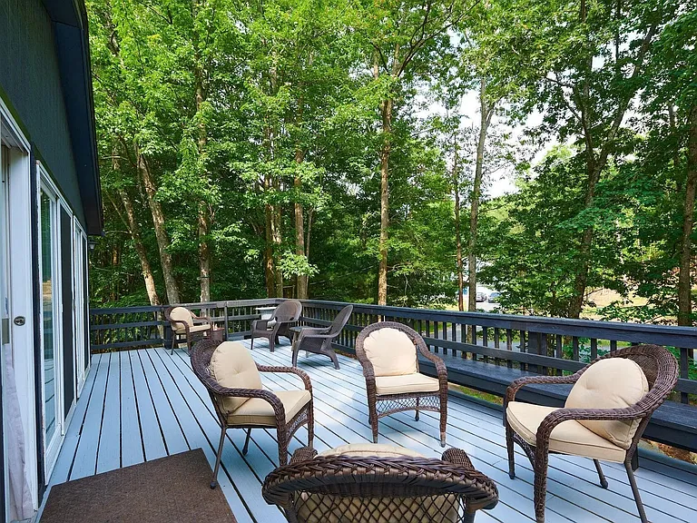 108 Sugar Bush Dr — Photo 6