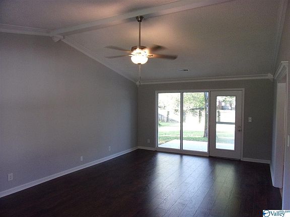 3rd image of 1087 Joshua Dr SE