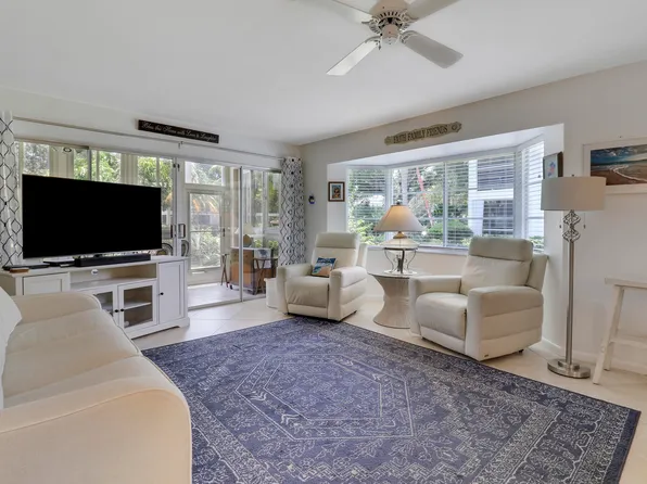 4 Garden Street #101, Tequesta, FL 33469