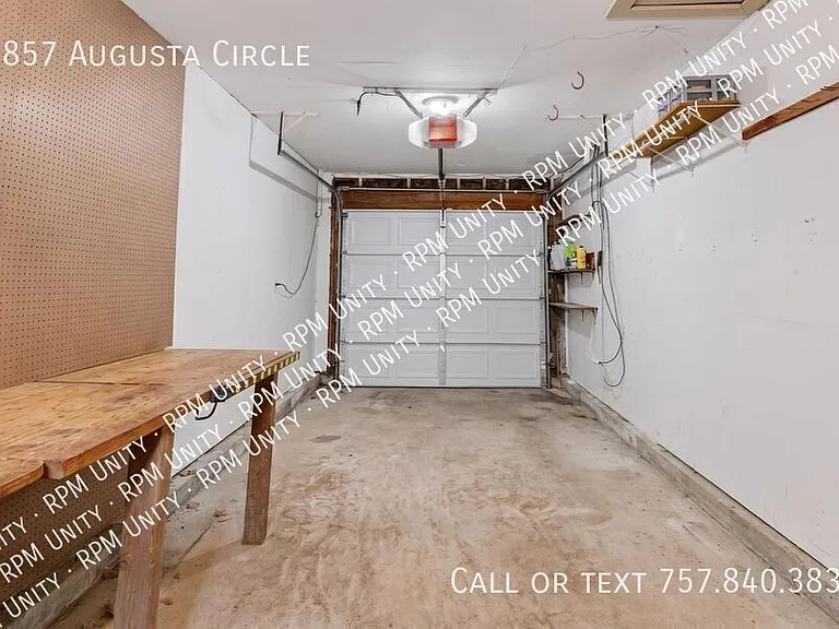 2857 Augusta Cir — Photo 15
