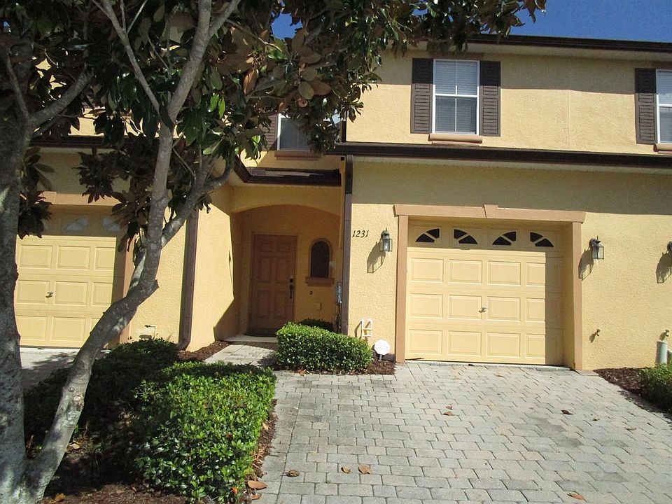 1st image of 1231 Long Oak Way