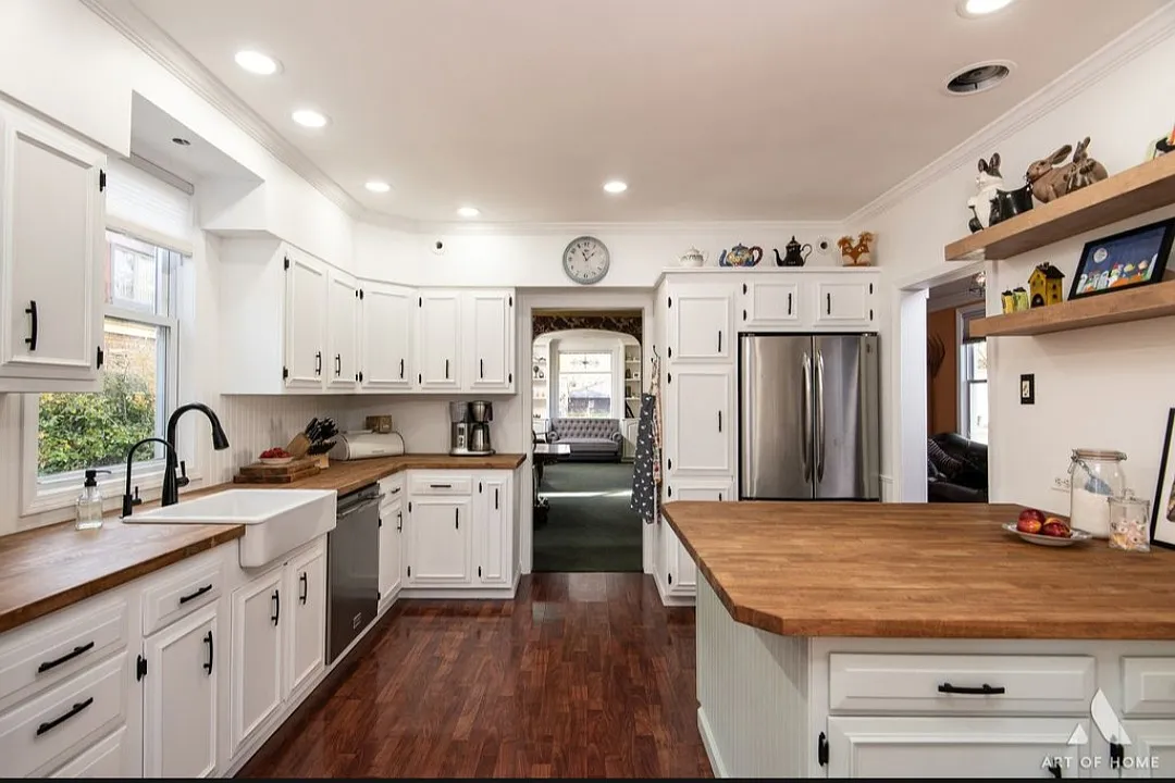 1 bed, $1,200 — Photo 1