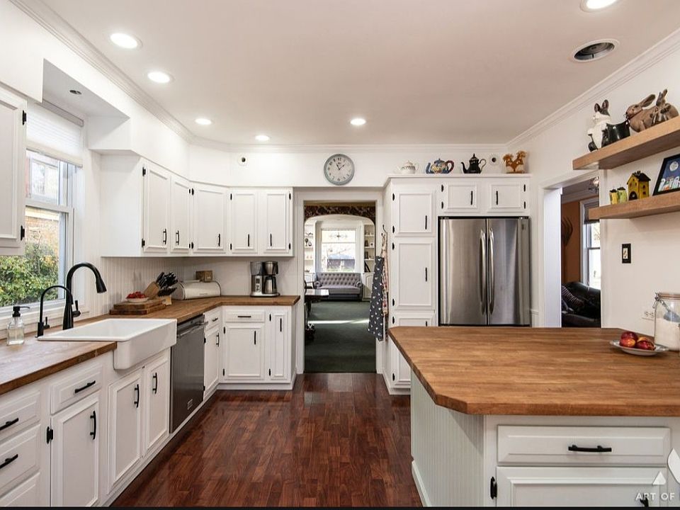 1st image of 4265 Emerson Ave #1