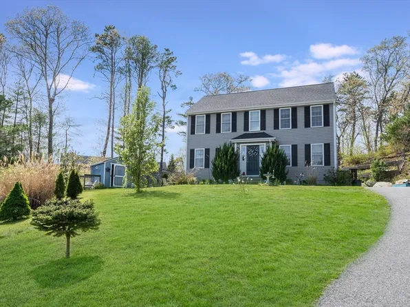 141 Herring Pond Rd, Plymouth, MA 02360