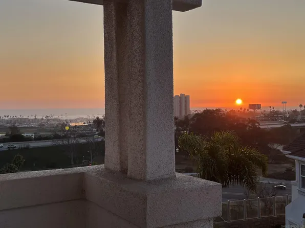 845 Harbor Cliff Way Unit 305, Oceanside, CA 92054