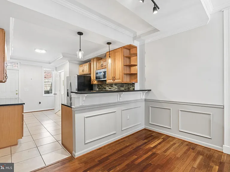 214 N Madeira St — Photo 9