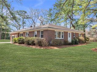 2309 Battery Park Rd, Chesapeake, VA 23323