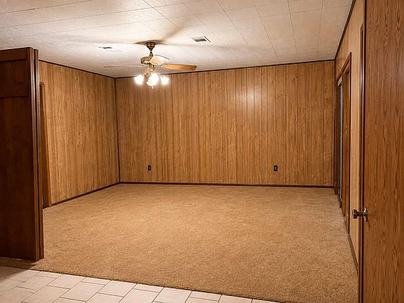 3rd image of 22303 Cardinal Dr