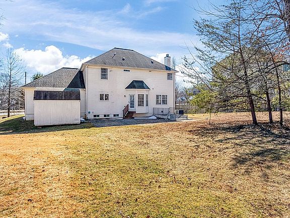 4th image of 8312 Telegraph Rd