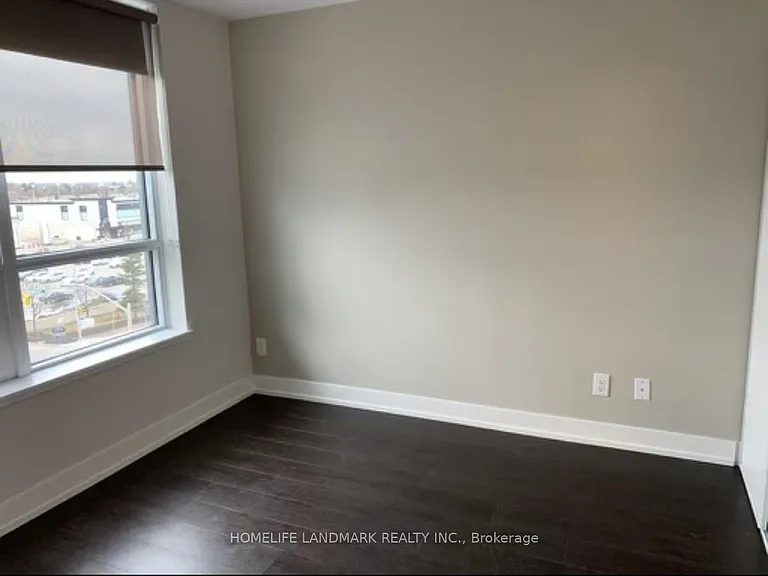 7 Kenaston Gdns #324 — Photo 7
