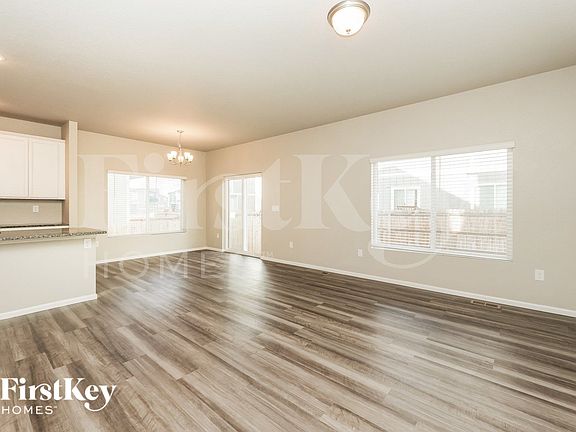 5th image of 11156 Murrelet Dr