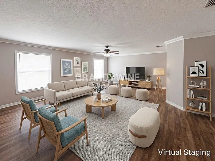 8810 N Orangeview Ave — Photo 3