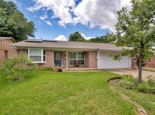 2332 N Ricketts St, Sherman, TX 75092