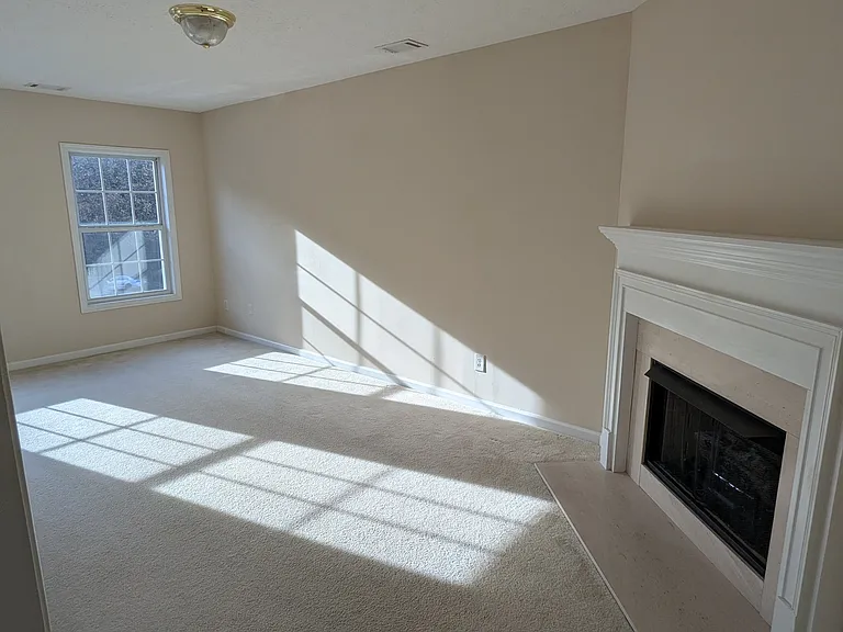 6051 Grovegate Ln — Photo 13
