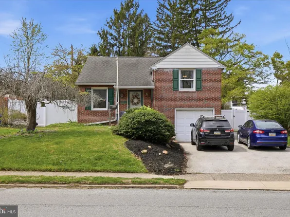 20 N Malin Rd, Broomall, PA 19008