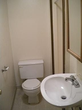 5th image of 114 N Mission St APT 8