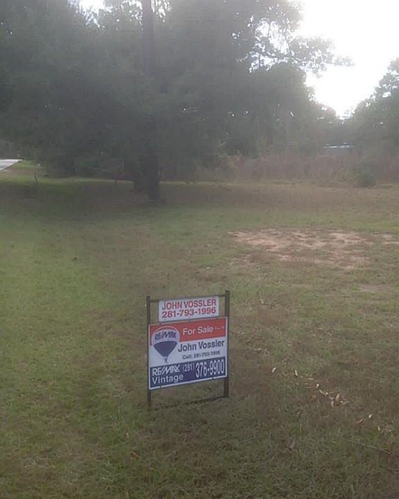 2nd image of 14603 Benfer Rd