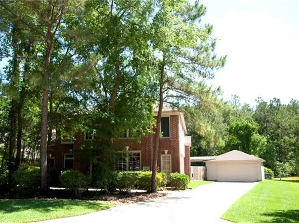 38 Evian Path Ct, Spring, TX 77382