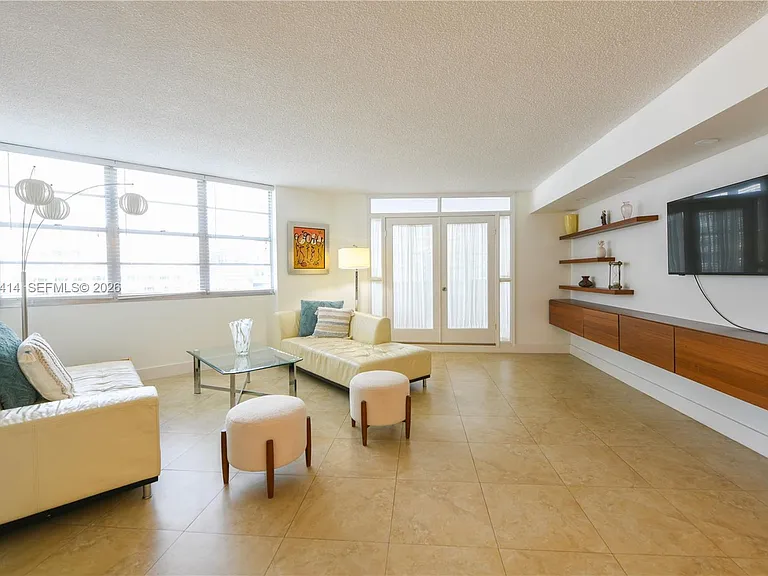 801 Brickell Bay Dr #1462 — Photo 8