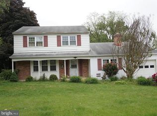 10 Cypress Pl, Camp Hill, PA 17011