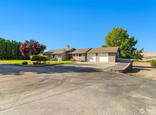 3820 NW Cascade Avenue, East Wenatchee, WA 98802