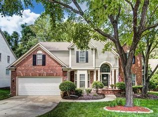 5823 Swanston Dr, Charlotte, NC 28269