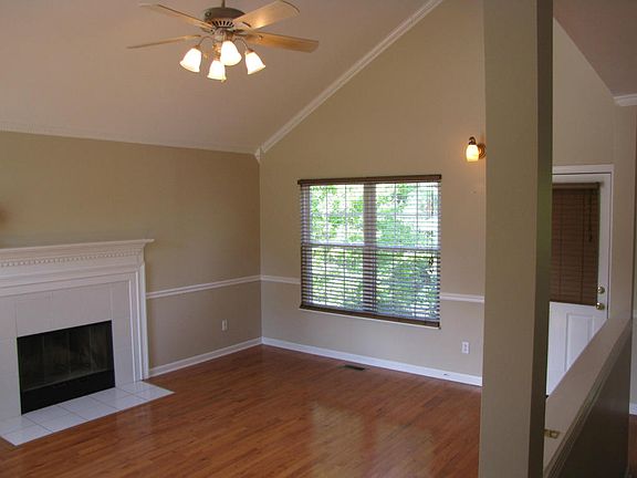 2nd image of 8631 Gleason Dr
