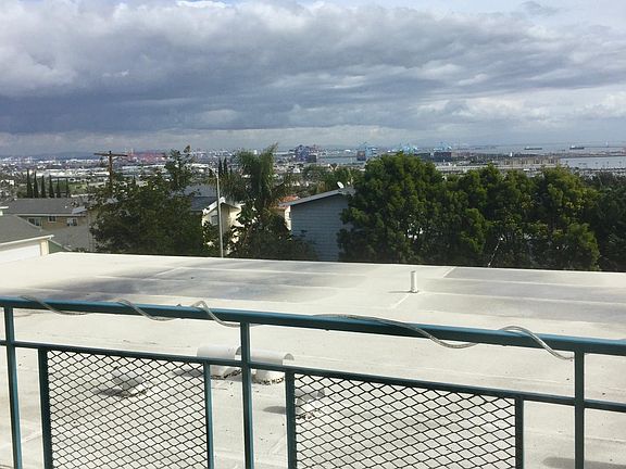 2nd image of 2799 S Gaffey St