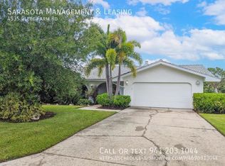 4535 Glebe Farm Rd, Sarasota, FL 34235