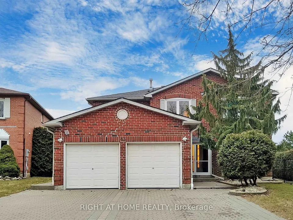 43 Topham Cres